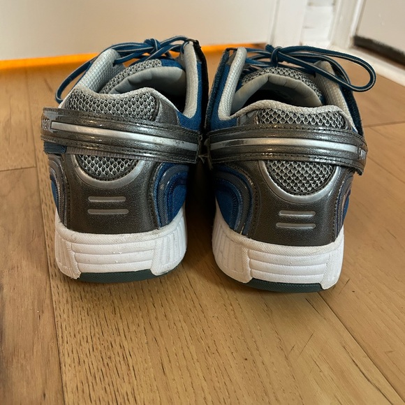 Orthofeet sprint Blue and Gray Men's Shoes 10 Wide - Picture 7 of 11